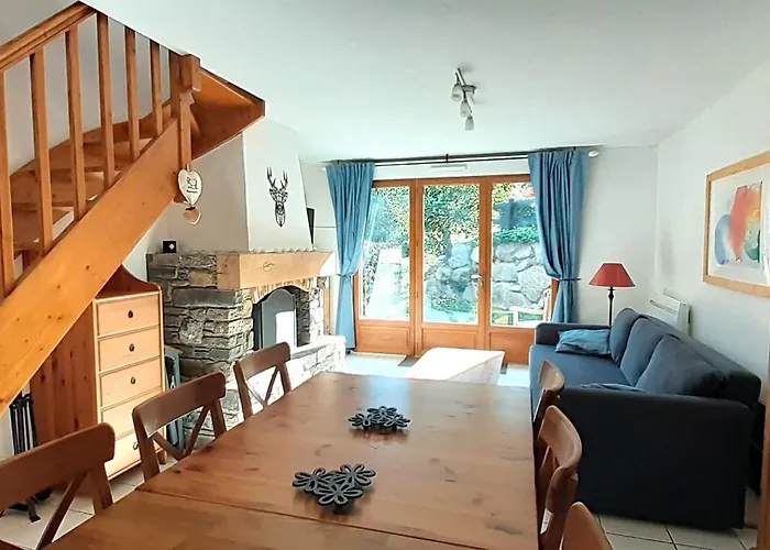 Joli Triplex 3 Etoiles, Avec Jardin Et Cheminee